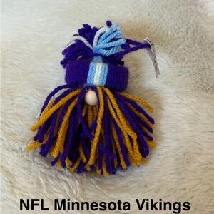 Hand Crafted NFL Minnesota Vikings Tassel Gnome